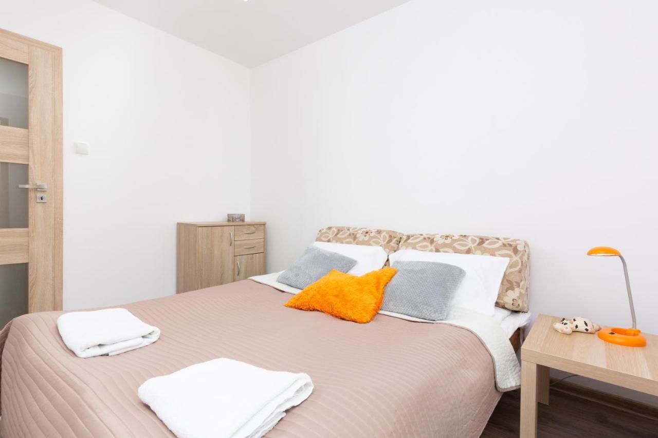 Apartment Zatoka Pucka - Wakacyjny Z Ogrodkiem By Renters